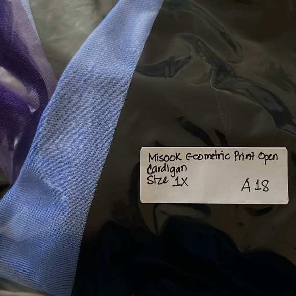 Misook Geometric Print Open Cardigan - Picture 10 of 10